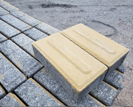 �|������